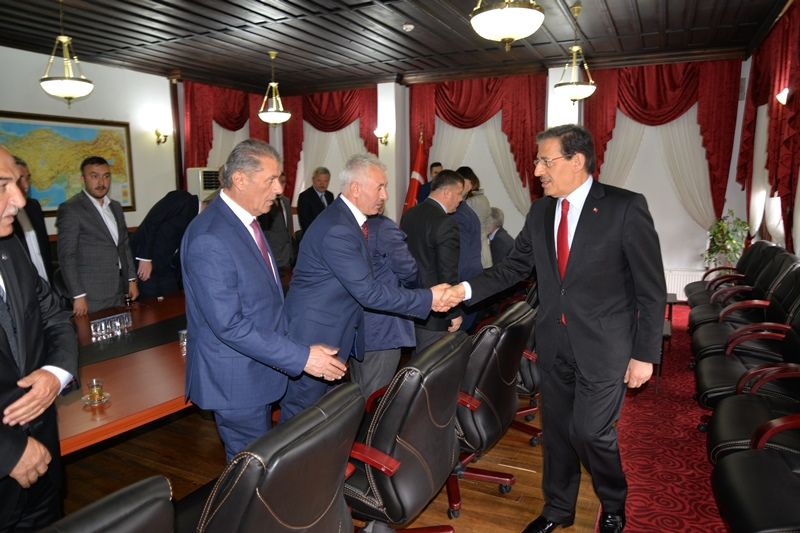 İl Genel Meclis Üyelerinden Vali Ümit'e Ziyaret