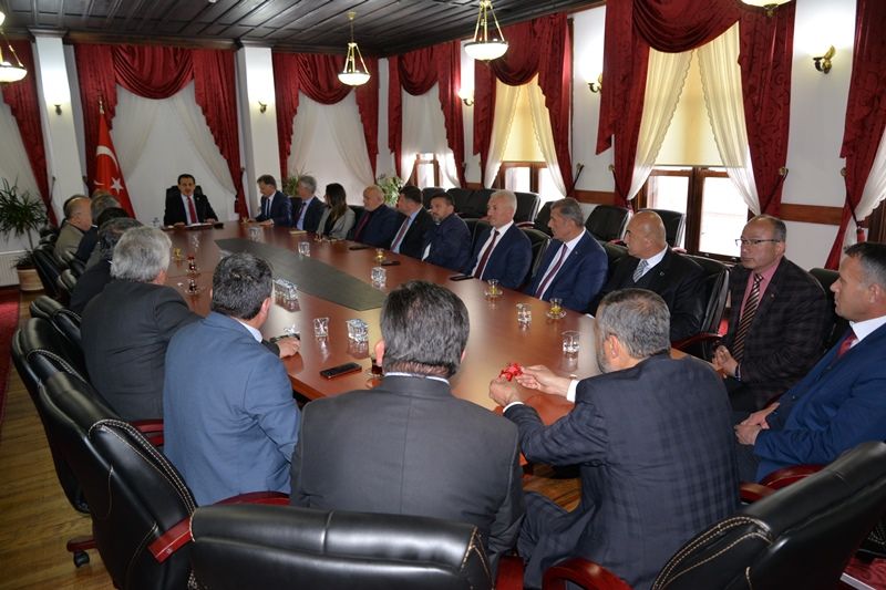 İl Genel Meclis Üyelerinden Vali Ümit'e Ziyaret