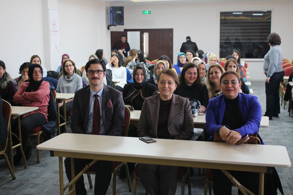 Nitelikli Doğum Hizmetleri İle Sağlıklı Nesillere Projesi tamamlandı