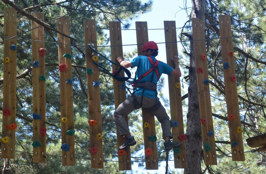 ÖĞRETMENLER MACERA PARKINDA