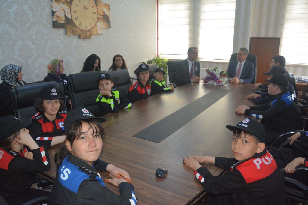 Polis Haftası özel çocuklarımızla daha da anlamlı