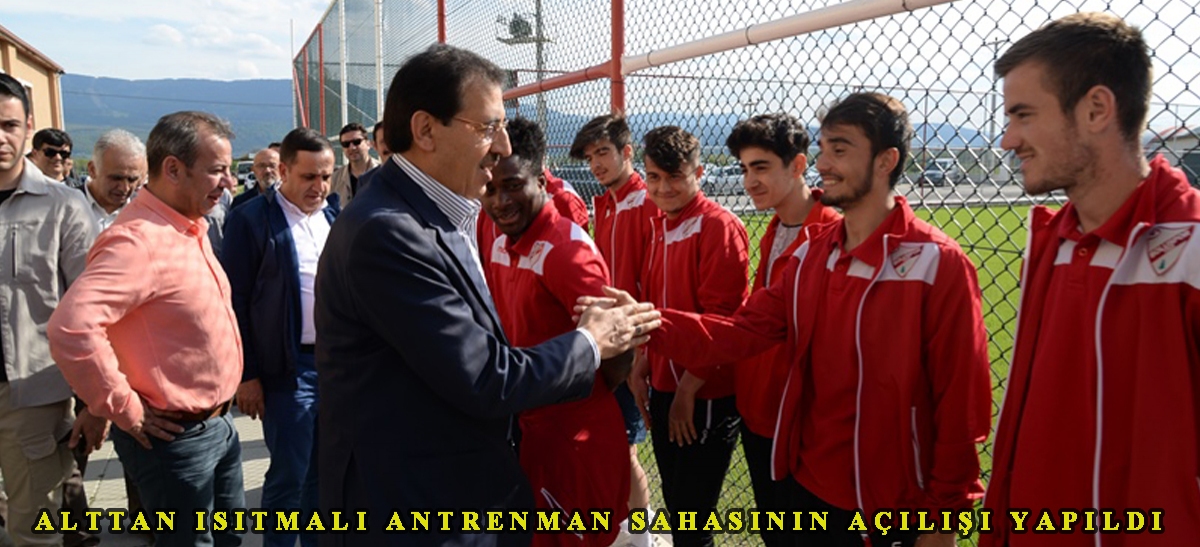 Alttan Isıtmalı Antrenman Sahasının Açılışı Yapıldı