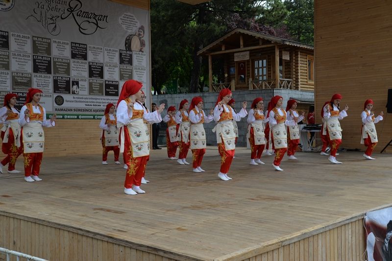 19 Mayıs Atatürk'ü Anma, Gençlik ve Spor Bayramı coşkuyla kutlandı