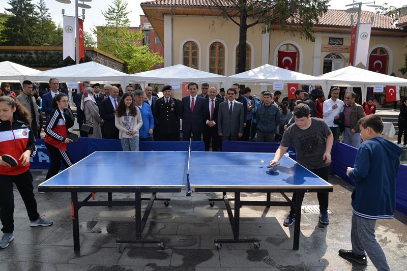 19 Mayıs Atatürk'ü Anma, Gençlik ve Spor Bayramı coşkuyla kutlandı