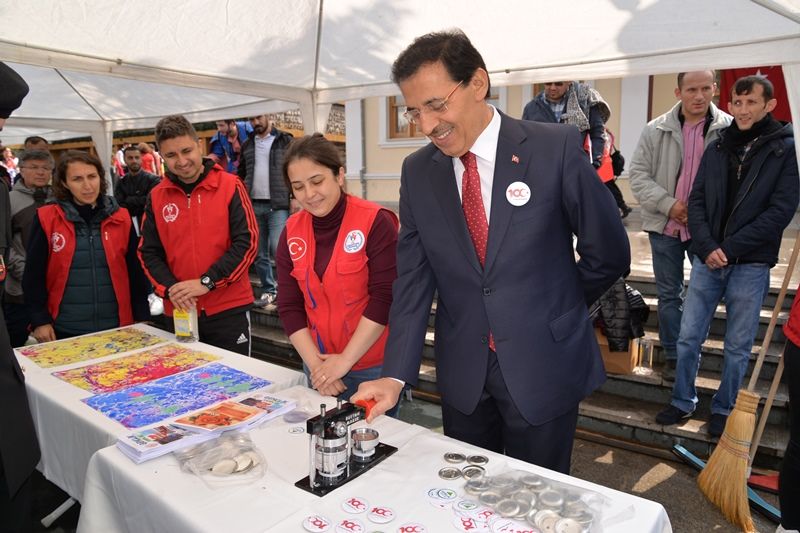 19 Mayıs Atatürk'ü Anma, Gençlik ve Spor Bayramı coşkuyla kutlandı