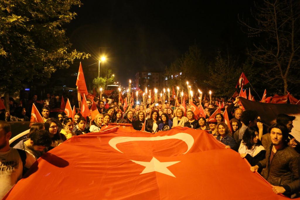 19 Mayıs Atatürk'ü Anma, Gençlik ve Spor Bayramı coşkuyla kutlandı