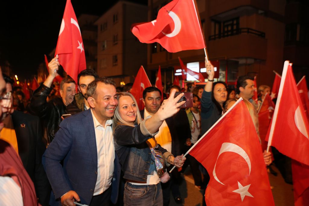 19 Mayıs Atatürk'ü Anma, Gençlik ve Spor Bayramı coşkuyla kutlandı