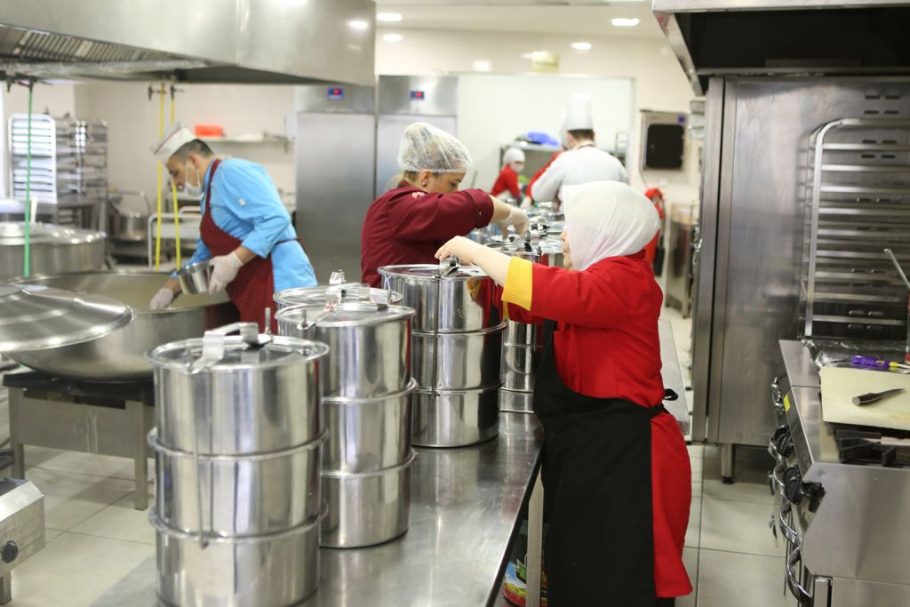 Bolu Belediyesi Aşevi ramazan ayına hazır