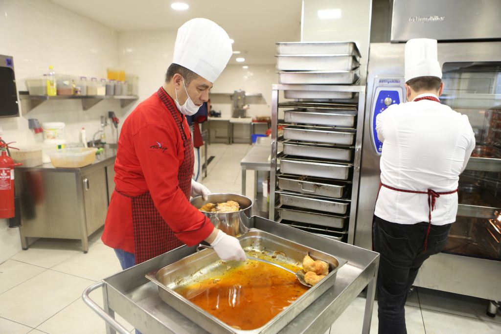 Bolu Belediyesi Aşevi ramazan ayına hazır