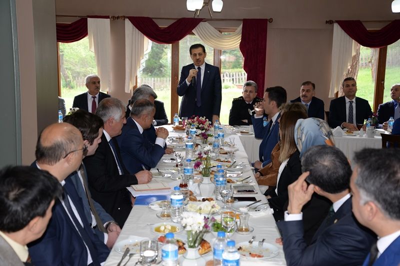 Bolu Valisi Ahmet Ümit: 