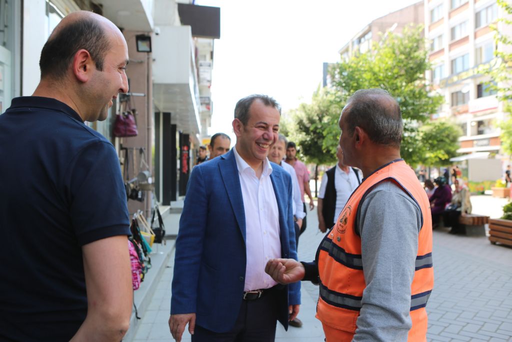 Bulduğu altını sahibine teslim etti, Başkan Özcan kutladı