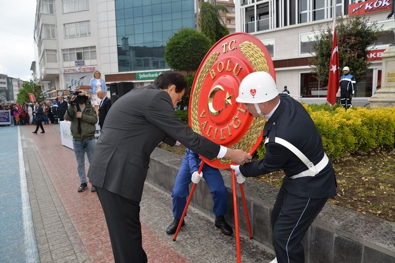 İZZET BAYSAL ŞÜKRAN GÜNLERİ BAŞLADI