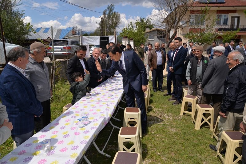 Kadın Çiftçilere Civril Fasulye Tohumu Dağıtıldı