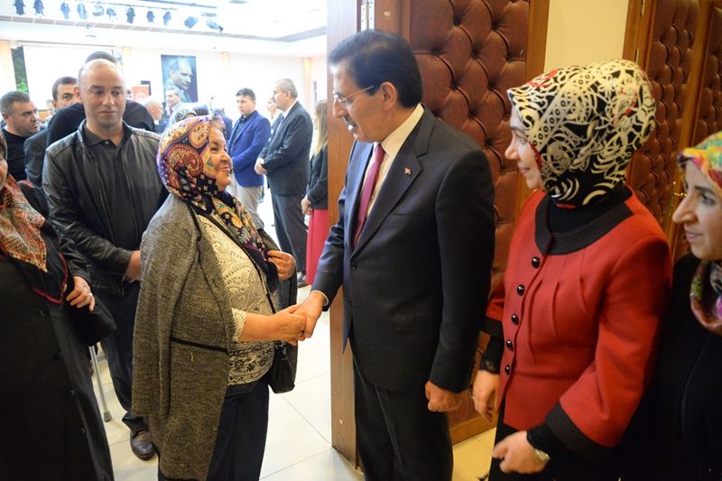 ŞEHİT AİLELERİ VE GAZİLER ONURUNA İFTAR VERİLDİ