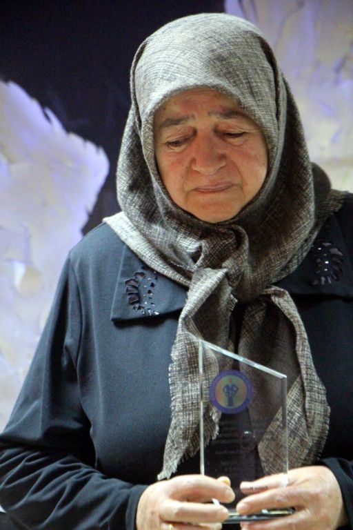 ŞEHİT ANNELERİ İÇİN ANLAMLI PROGRAM