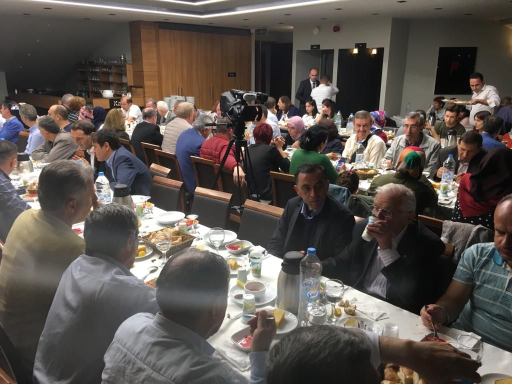 Türk Ocaklılar iftarda buluştu: Geleneksel iftara yoğun ilgi
