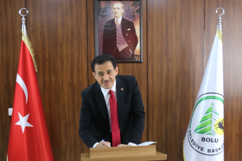 Vali Ahmet Ümit'ten Başkan Özcan'a tebrik ziyareti