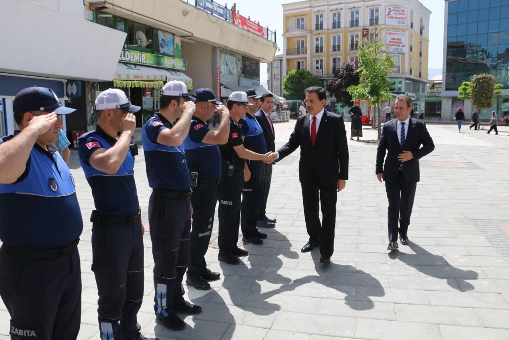 Vali Ahmet Ümit'ten Başkan Özcan'a tebrik ziyareti