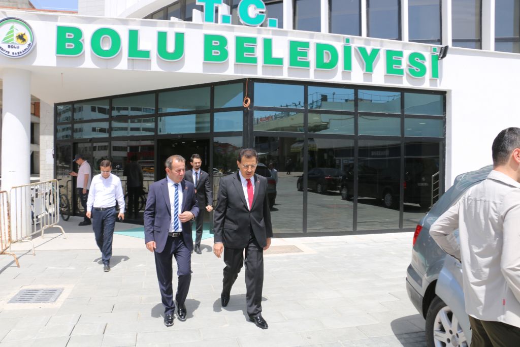 Vali Ahmet Ümit'ten Başkan Özcan'a tebrik ziyareti