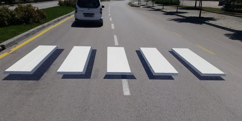 Ak Parti istedi Tanju Özcan yaptı