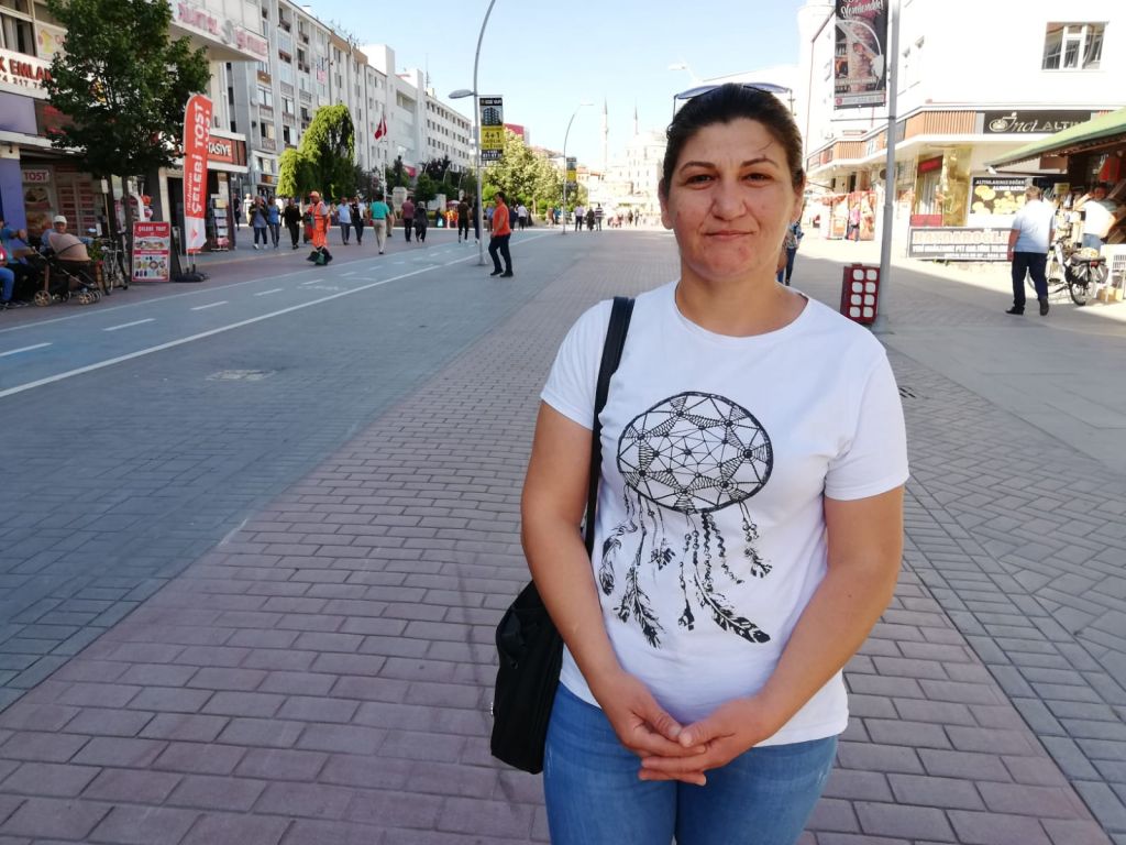 Ekonomik kriz var mı? Yok mu? İşte sokağın sesi