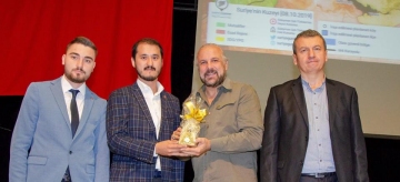 Mete Yarar : "GENÇLERİMİZ UYANIK OLMAK ZORUNDA!"