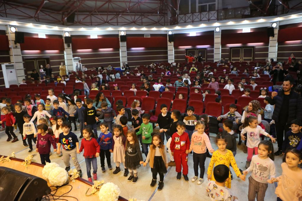 Bolu Belediyesi'nden çocuklar için muhteşem konser