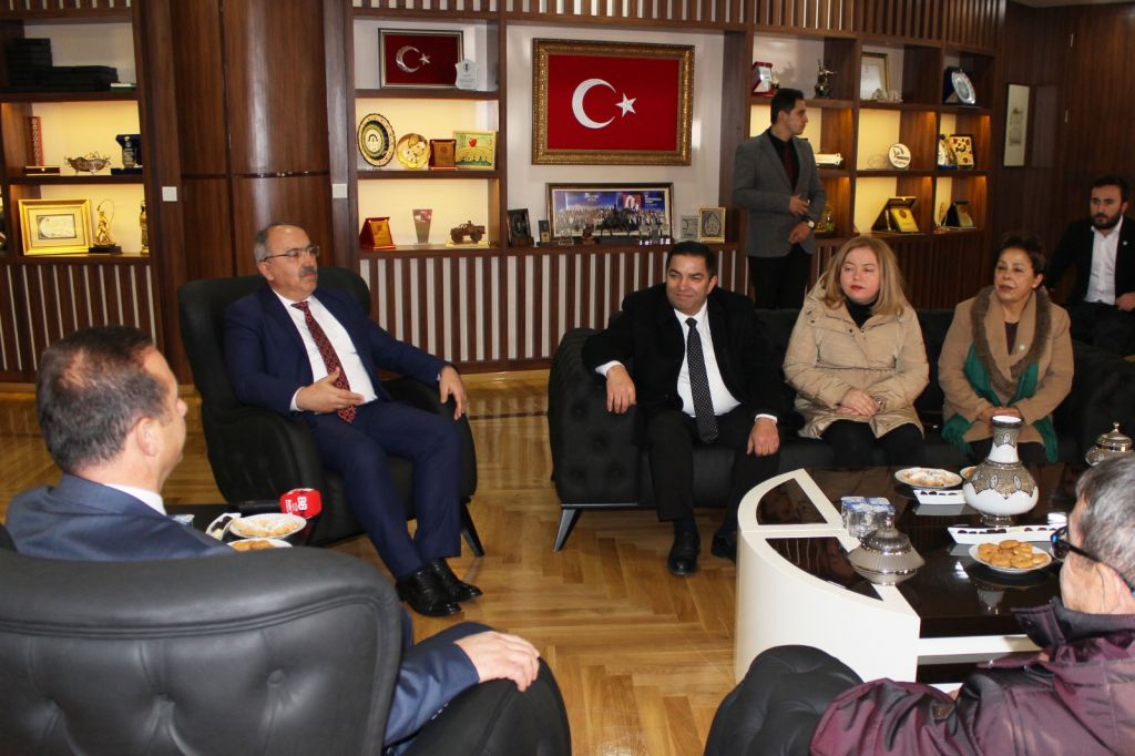 İYİ Parti Türkiye'nin Köroğlu'sudur