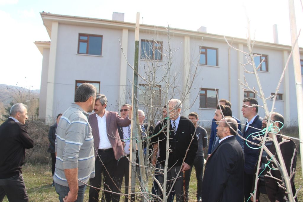 TOPRAK DEDESİNİ KAYBETTİ