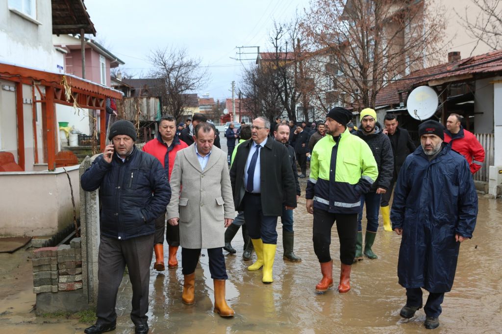 Tepecik Mahallesi sular altında kaldı