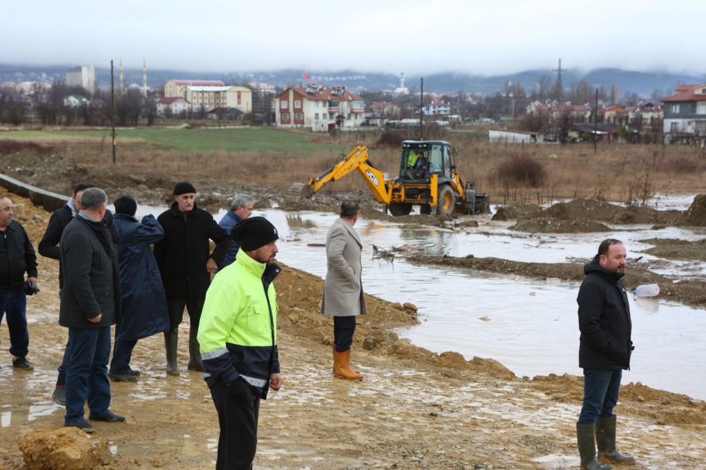 Tepecik Mahallesi sular altında kaldı