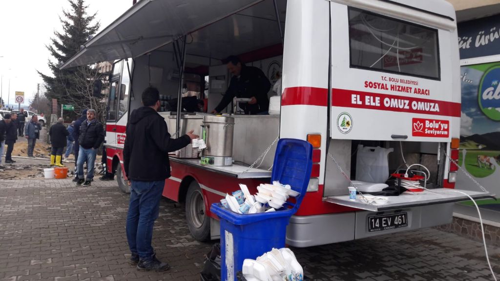 Vatandaş çevreyoluna isyan etti