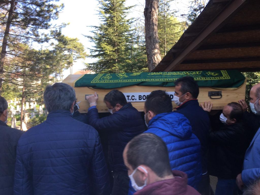 Dualarla uğurlandı