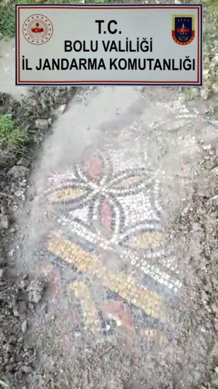 Baltayı taşa fena vurdular!