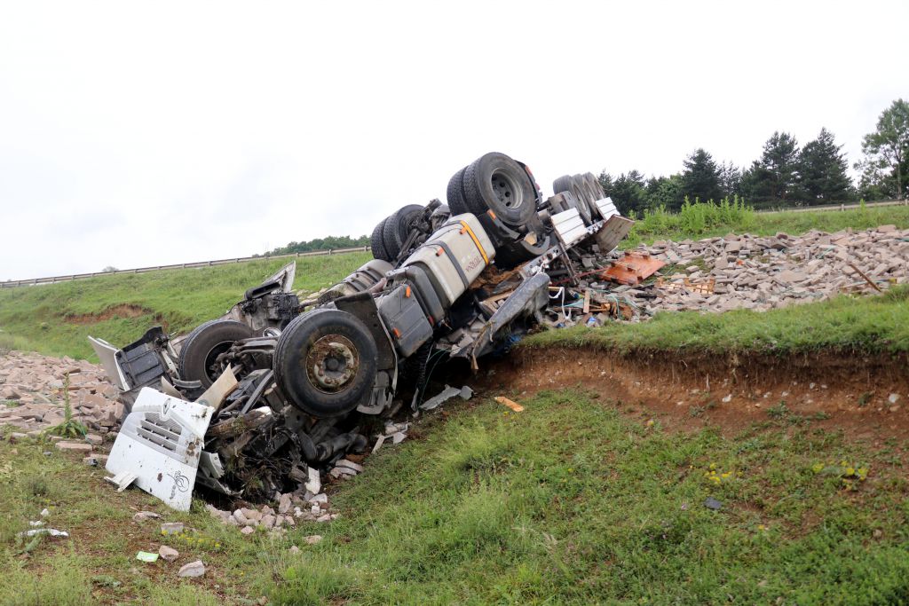 Bu kazada burnu bile kanamadı