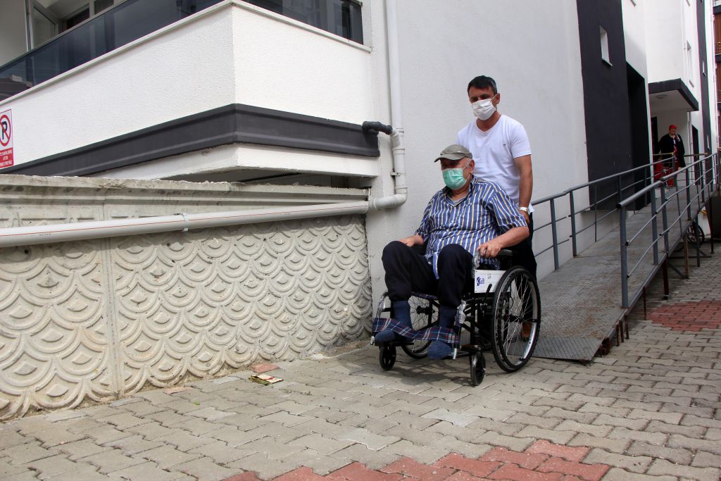 İşte özlenen komşuluk