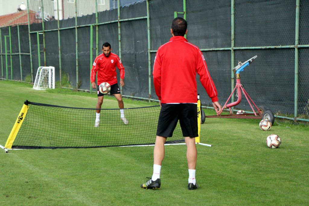 Maçların normal seyrinde oynanması takımları daha çok cesaretlendirdi