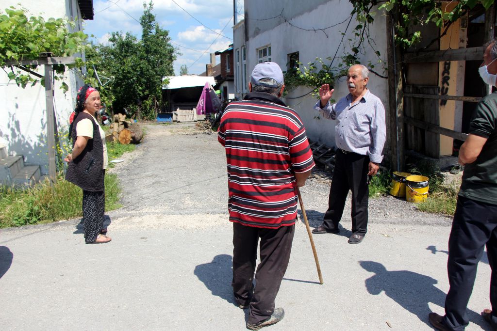 Mahalle halkını ayağa kaldırdılar