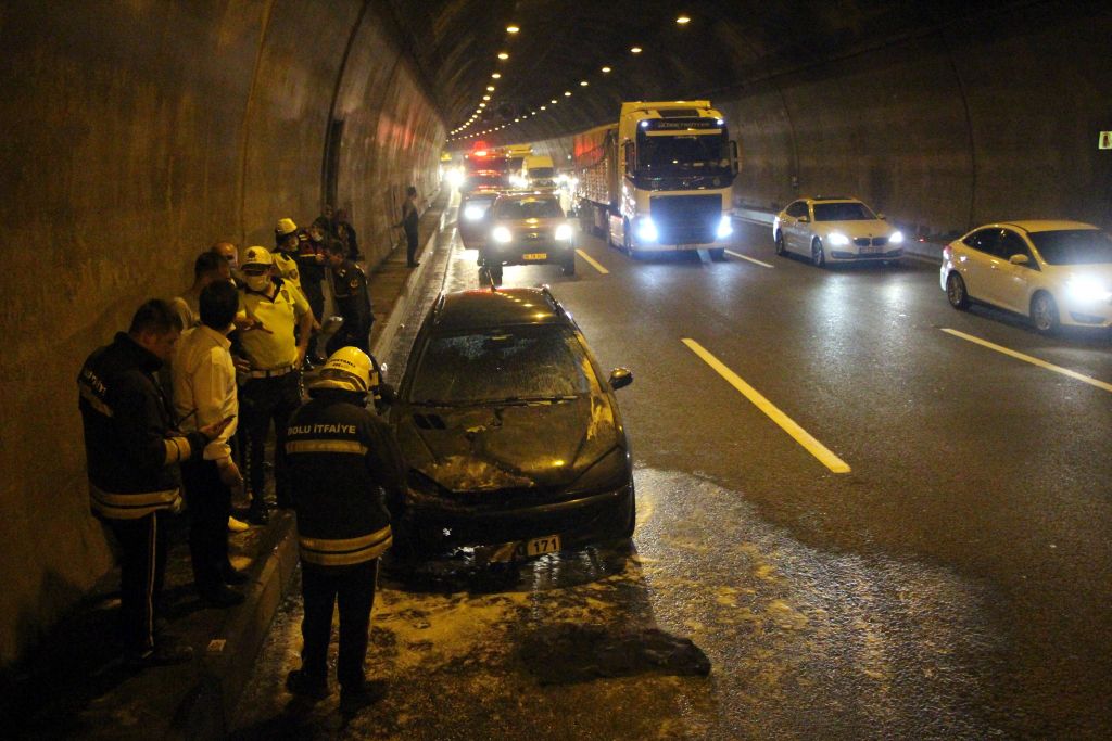 Tünelin içinde cayır cayır yandı