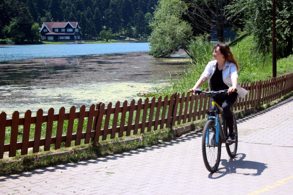 Gölcükte ziyaretçi manzarası pes dedirtti