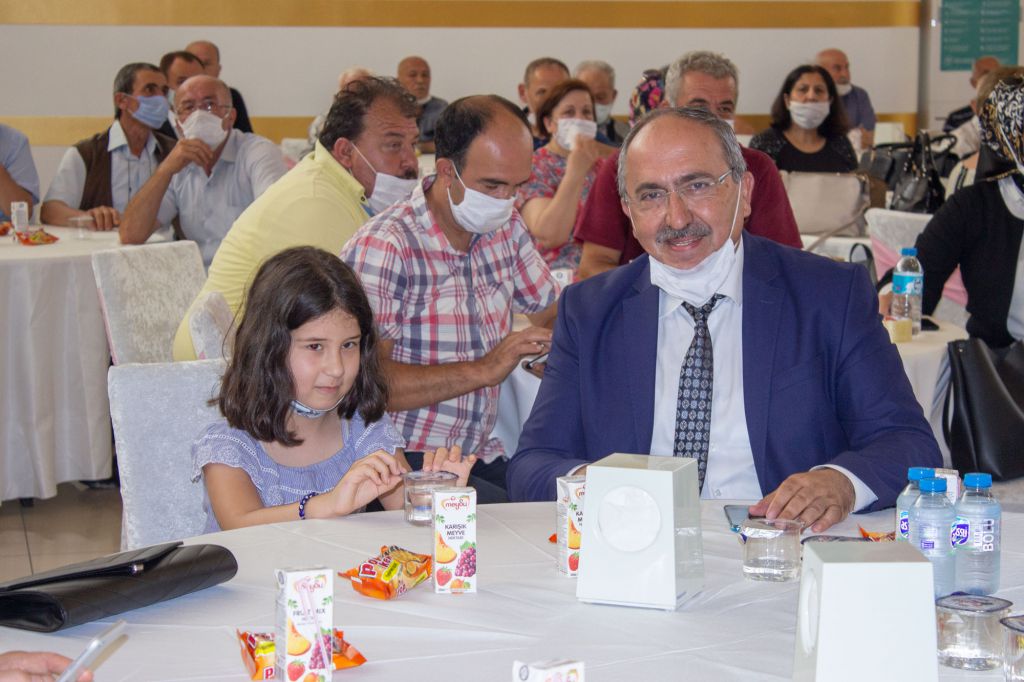 Örnekbaş görevinin başında