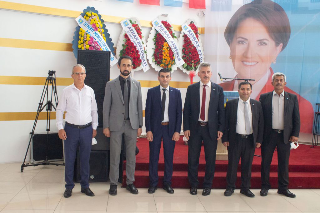 Örnekbaş görevinin başında