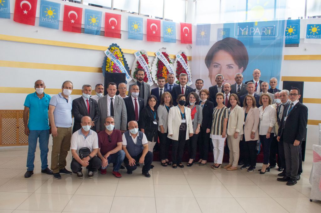 Örnekbaş görevinin başında