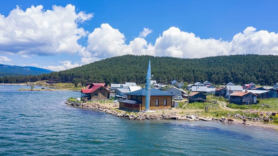 Seben doğal güzelliği ile büyülüyor