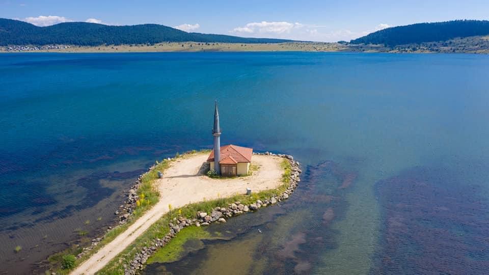 Seben doğal güzelliği ile büyülüyor