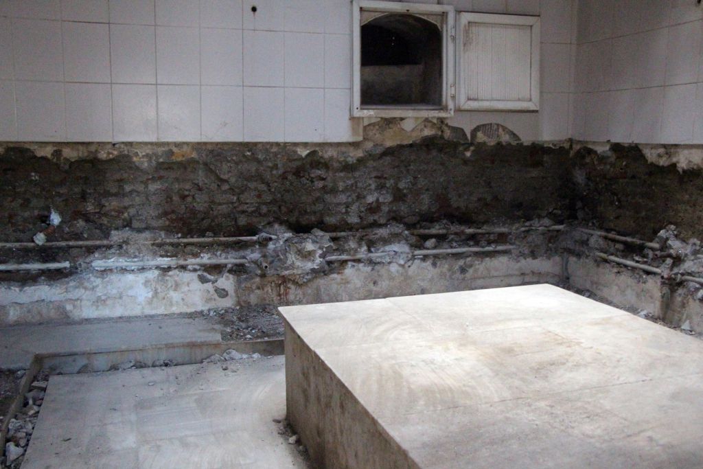 Tarih yeniden ayağa kalkıyor