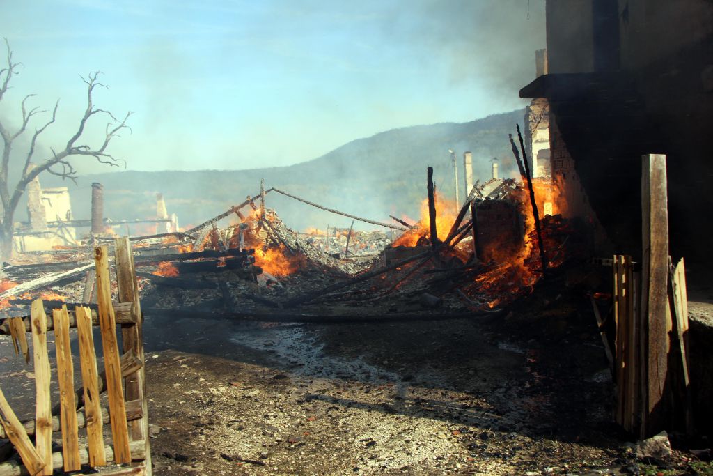 Kuzfındık Köyü yandı