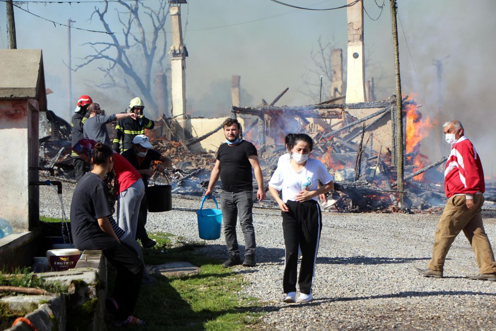 Kuzfındık Köyü yandı