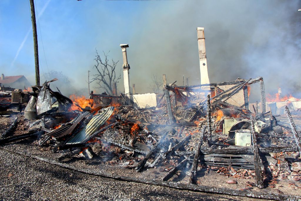 Kuzfındık Köyü yandı