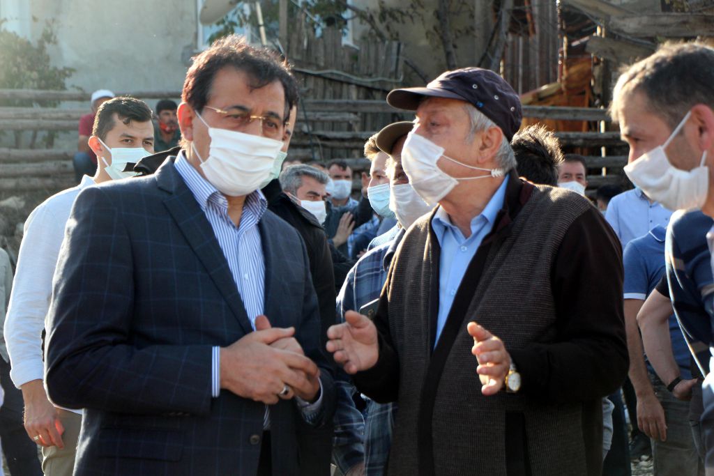 Kuzfındık Köyü yandı